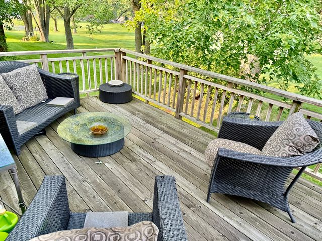 1177 Golf Court, Dekalb, IL 60115