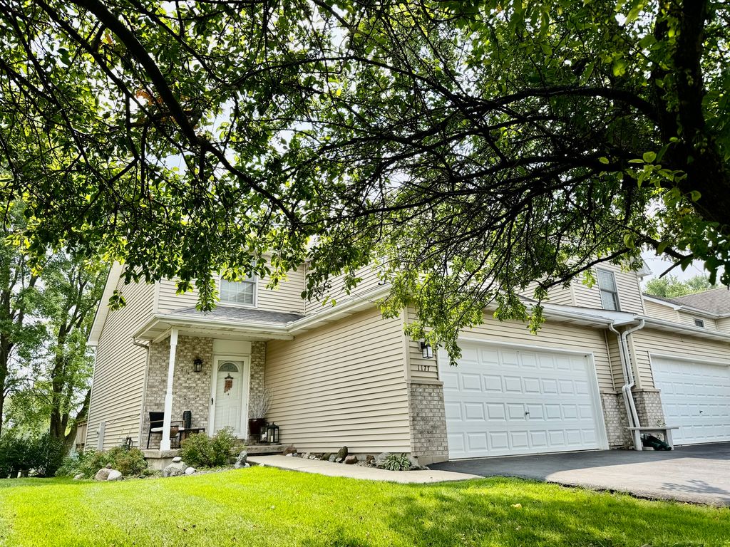 1177 Golf Court, Dekalb, IL 60115