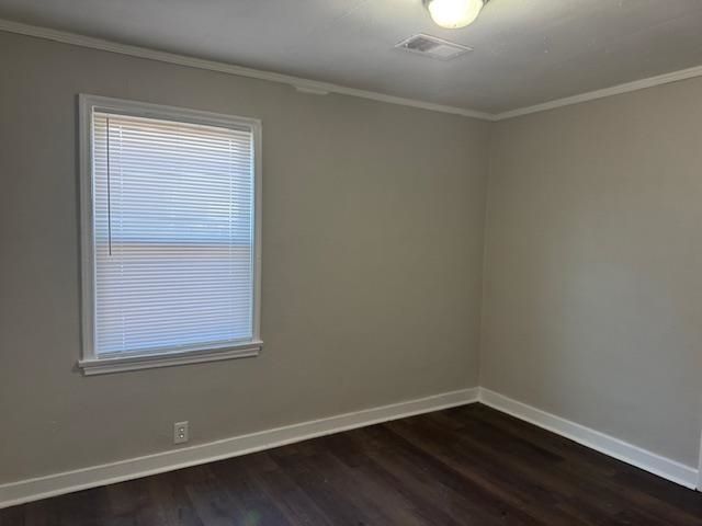 2736 DUNN AVE, Memphis, TN 38114