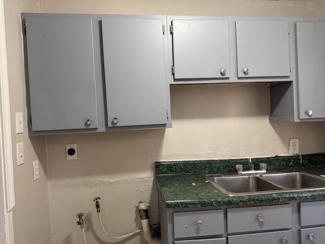 2736 DUNN AVE, Memphis, TN 38114