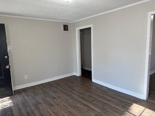 2736 DUNN AVE, Memphis, TN 38114