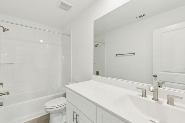 427 Ruby Ford Drive, Baytown, TX 77523