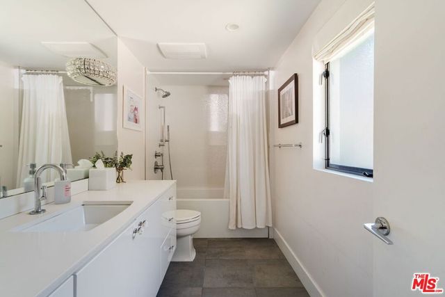 15490 Milldale Drive, Los Angeles, CA 90077