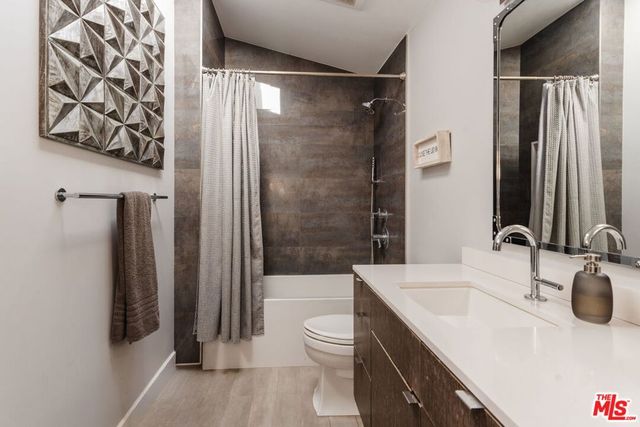 15490 Milldale Drive, Los Angeles, CA 90077