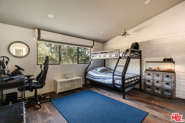 15490 Milldale Drive, Los Angeles, CA 90077