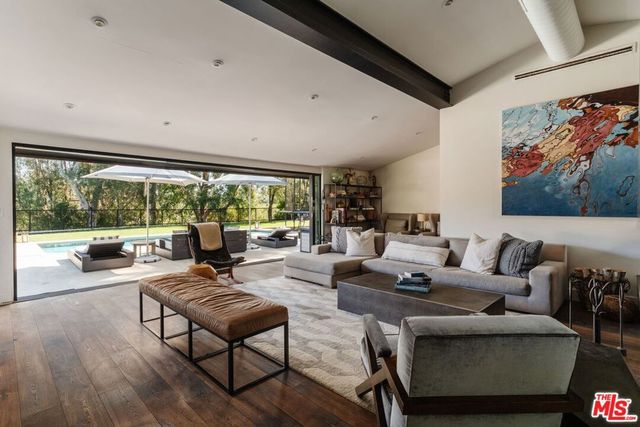 15490 Milldale Drive, Los Angeles, CA 90077