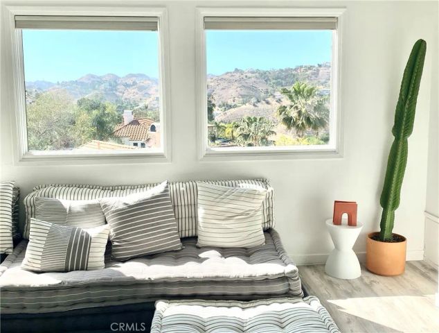 43 Flintlock Lane, Bell Canyon, CA 91307