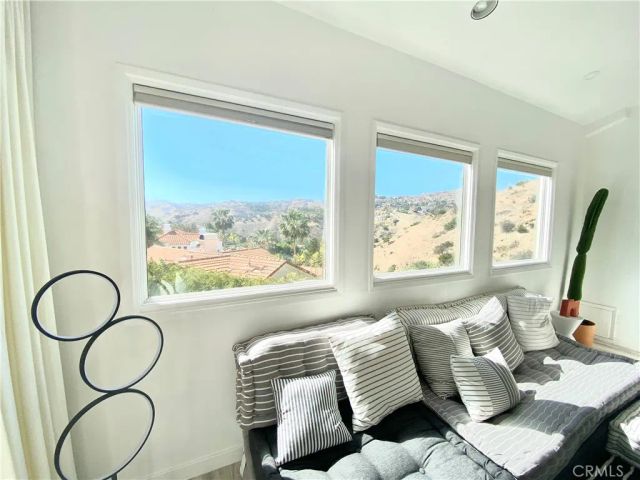 43 Flintlock Lane, Bell Canyon, CA 91307
