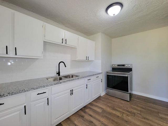 5815 Southseas Street, Houston, TX 77033