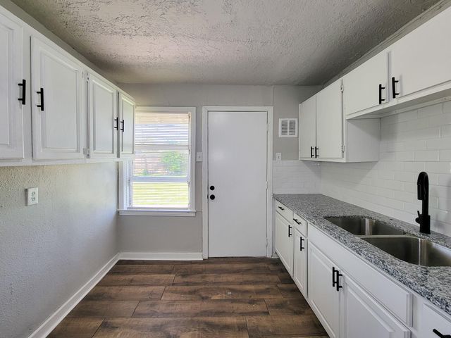 5815 Southseas Street, Houston, TX 77033