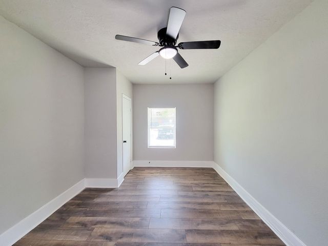 5815 Southseas Street, Houston, TX 77033