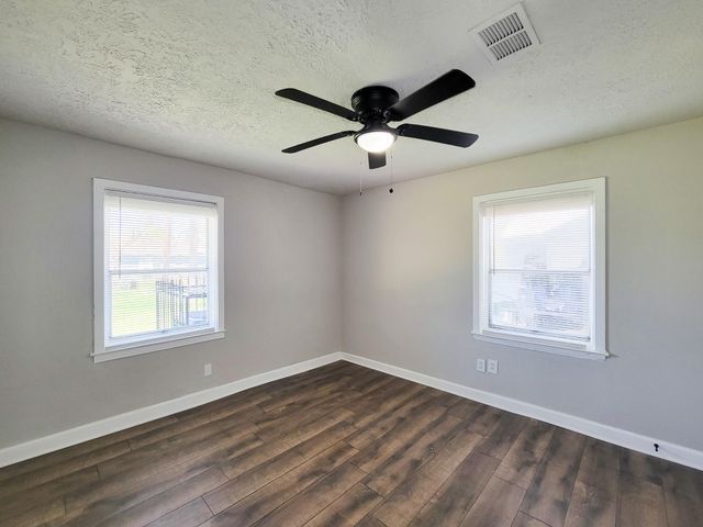5815 Southseas Street, Houston, TX 77033