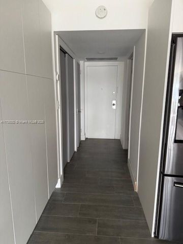 3375 N Country Club Dr 1409, Aventura, FL 33180