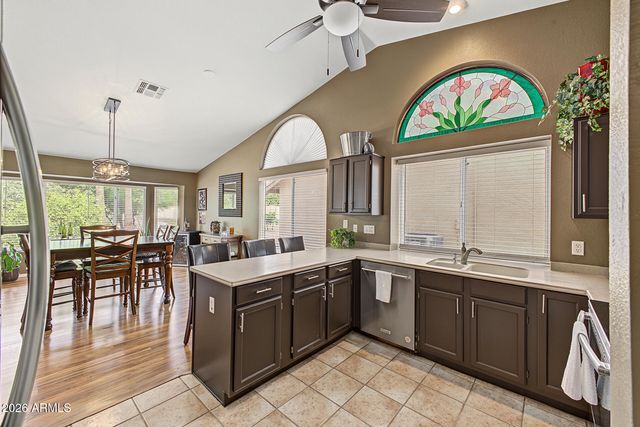 8450 W MCRAE Way, Peoria, AZ 85382