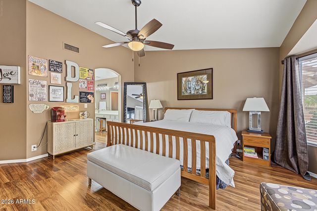 8450 W MCRAE Way, Peoria, AZ 85382