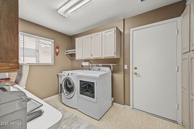 8450 W MCRAE Way, Peoria, AZ 85382