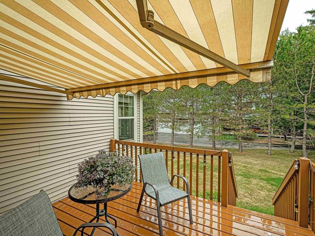 6027 CANYON Parkway, Mcfarland, WI 53558