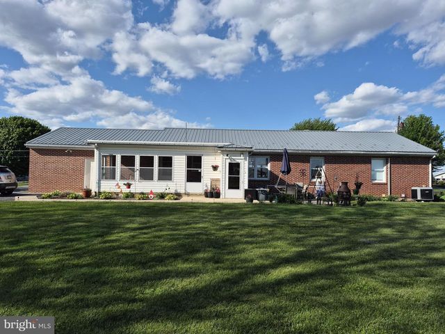 332 COLORADO STREET, Chambersburg, PA 17202