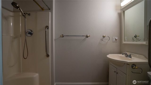 11806 SE 192nd Street, Renton, WA 98058