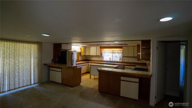 11806 SE 192nd Street, Renton, WA 98058