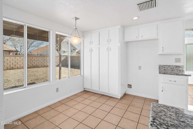 43742 Rialto Drive, Lancaster, CA 93535