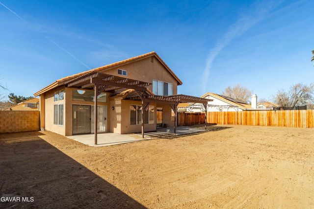 43742 Rialto Drive, Lancaster, CA 93535