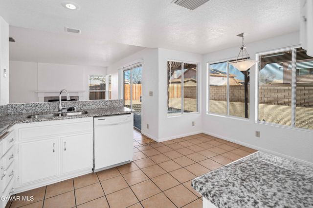 43742 Rialto Drive, Lancaster, CA 93535