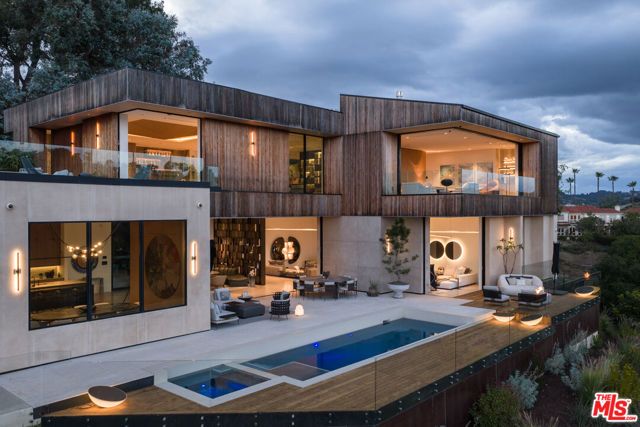 10733 Stradella Court, Los Angeles, CA 90077