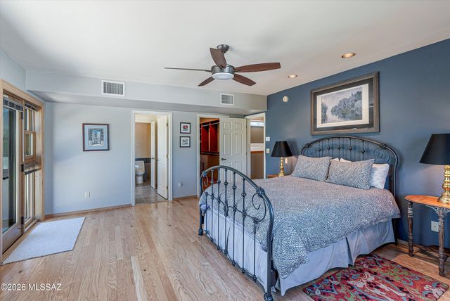 100 N Eastern Slope Loop, Tucson, AZ 85748