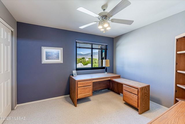 100 N Eastern Slope Loop, Tucson, AZ 85748