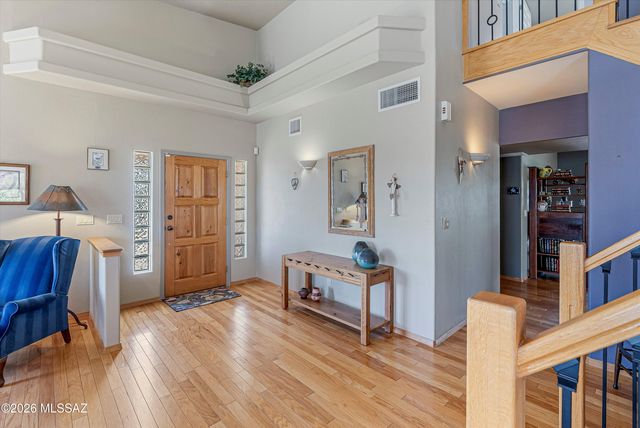 100 N Eastern Slope Loop, Tucson, AZ 85748