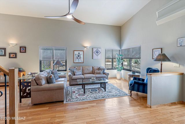 100 N Eastern Slope Loop, Tucson, AZ 85748