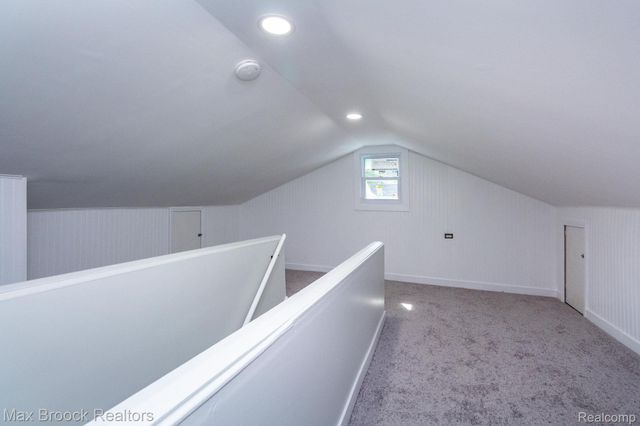 4120 Lotus Drive, Waterford Charter Township, MI 48329