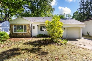 4120 Lotus Drive, Waterford Charter Township, MI 48329