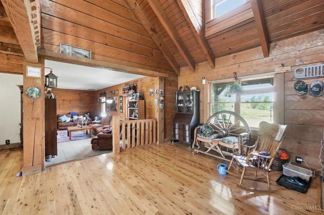 255 W Pekin Road, Clearcreek Twp., OH 45036