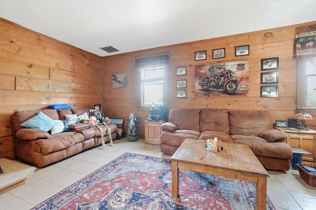 255 W Pekin Road, Clearcreek Twp., OH 45036