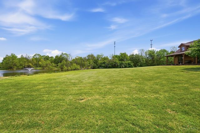 255 W Pekin Road, Clearcreek Twp., OH 45036