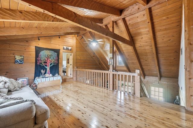 255 W Pekin Road, Clearcreek Twp., OH 45036