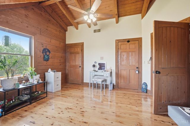 255 W Pekin Road, Clearcreek Twp., OH 45036