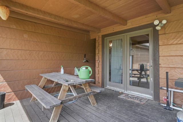 255 W Pekin Road, Clearcreek Twp., OH 45036