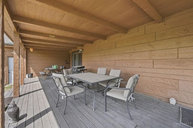 255 W Pekin Road, Clearcreek Twp., OH 45036