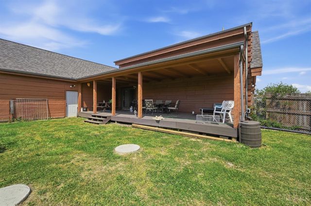 255 W Pekin Road, Clearcreek Twp., OH 45036
