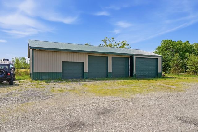 255 W Pekin Road, Clearcreek Twp., OH 45036