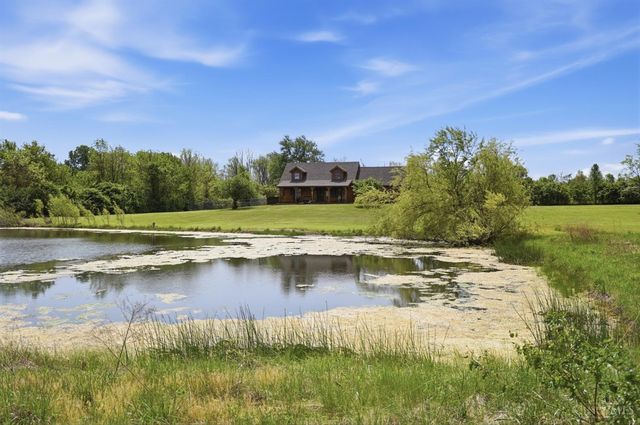 255 W Pekin Road, Clearcreek Twp., OH 45036