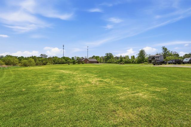 255 W Pekin Road, Clearcreek Twp., OH 45036