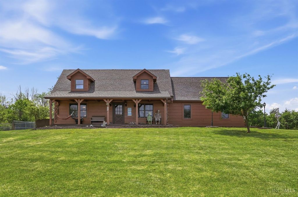 255 W Pekin Road, Clearcreek Twp., OH 45036
