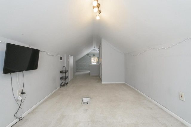 1140 Motor AVENUE, Waukesha, WI 53188