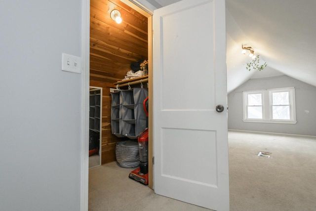 1140 Motor AVENUE, Waukesha, WI 53188