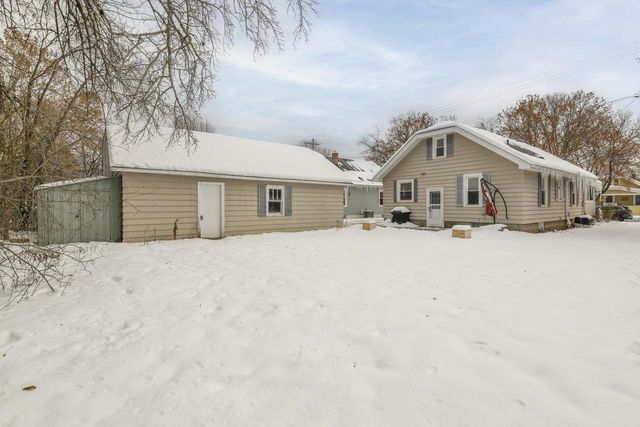 1140 Motor AVENUE, Waukesha, WI 53188