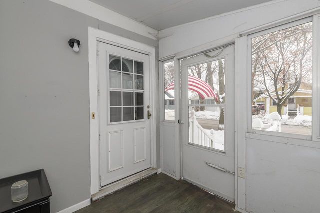 1140 Motor AVENUE, Waukesha, WI 53188